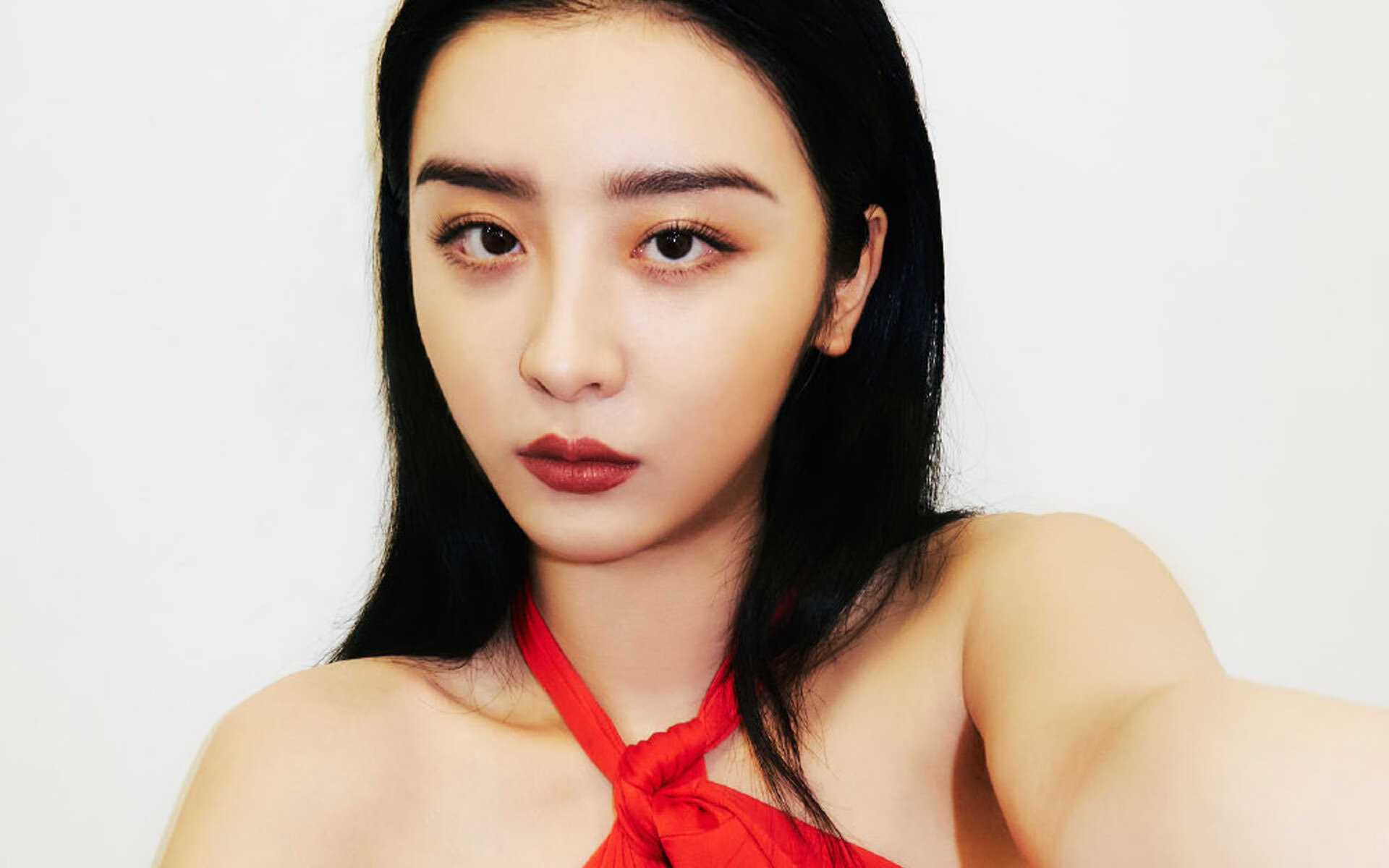 美国队的浪潮吞没红龙，当巴雷拉打出生涯之夜，威尔士在卡迪夫沉没